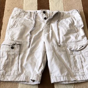 Abercrombie & Fitch cream cargos
